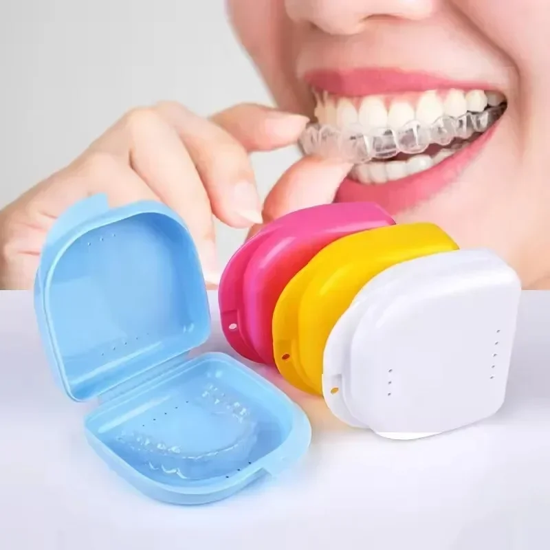 Dentadura ortodôntica Retentor Caixa Boca Guarda Caso, Recipiente De Armazenamento, Mosquetão Gancho, Furos De Ventilação De Ar, Dentes Dental Retentor Caixa