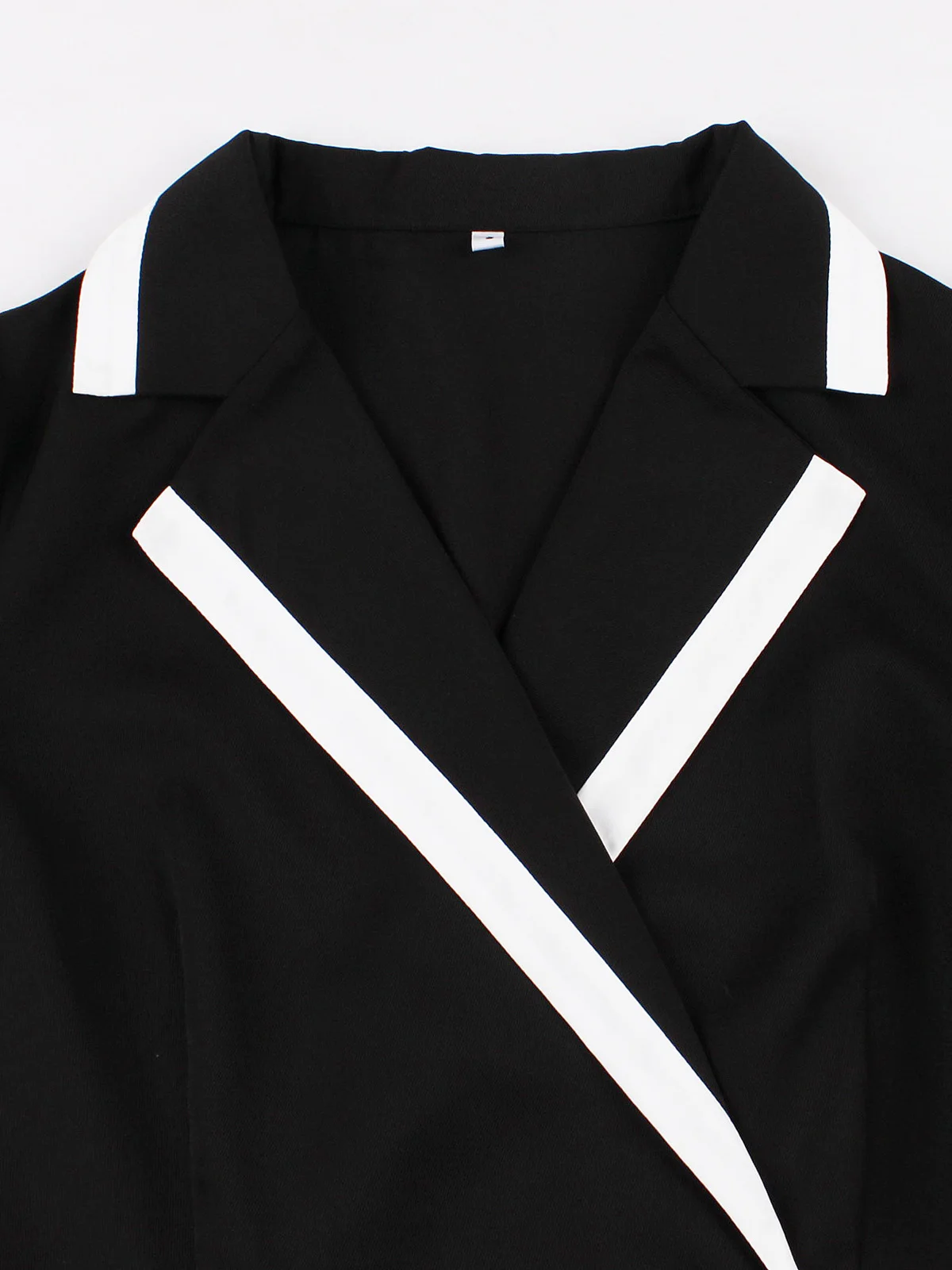 Tonval Vestidos elegantes blancos con contraste negro formal con cuello entallado para mujer Vestido largo vintage con bolsillos y dobladillo acampanado