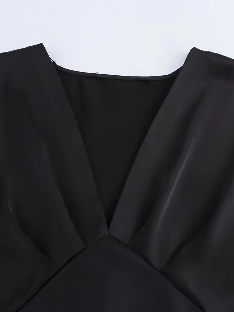 Nowa europejska i amerykańska odzież damska, modna i stylowa satynowa sukienka midi z krótkim rękawem i dekoltem w kształcie litery V