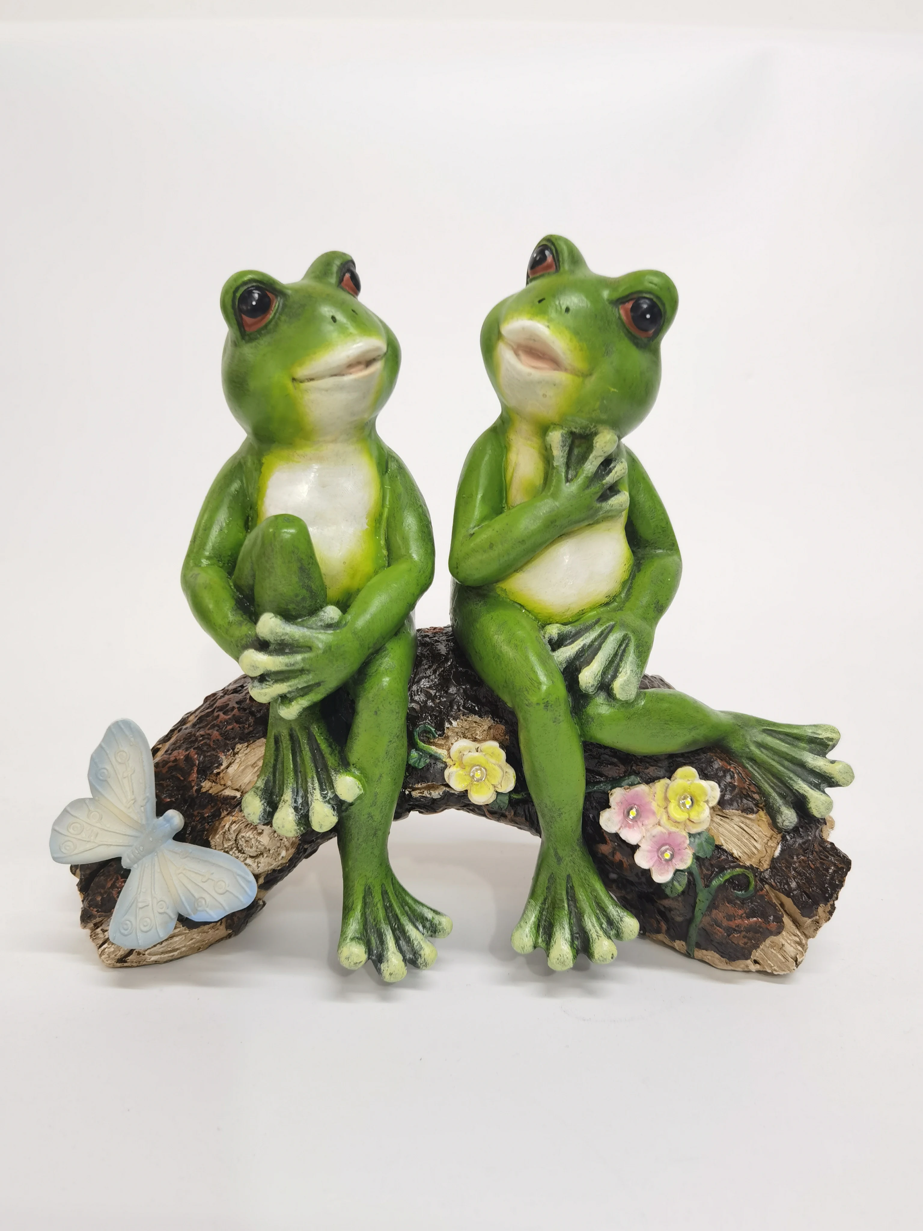 

Resin Couple Frogs Garden Statue - 9 Inch Tall Outdoor Decor for Yard, Patio, Porch - Unique Home Decor & Charming Garden Decor