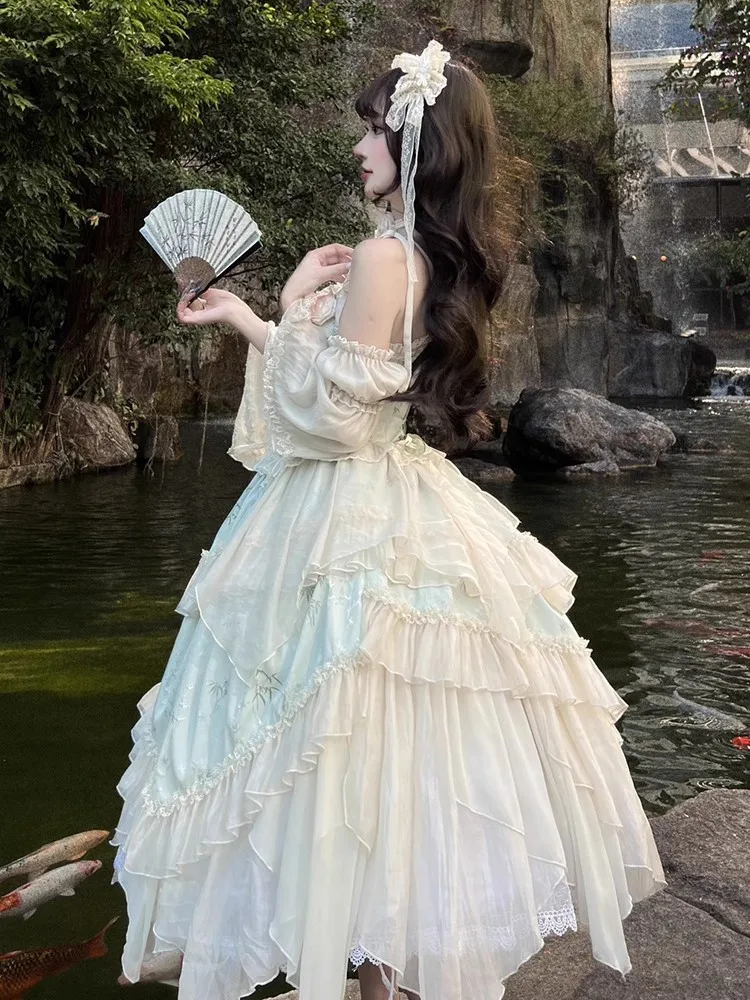 ชุดเดรสรับปริญญาสไตล์วันเกิดชาเขียว