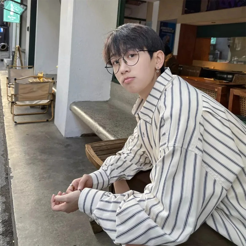 طية صدر السترة قميص مخطط ملابس رجالية قميص طويل الأكمام فضفاضة عارضة سترة سترة أزياء عارضة أعلى #4