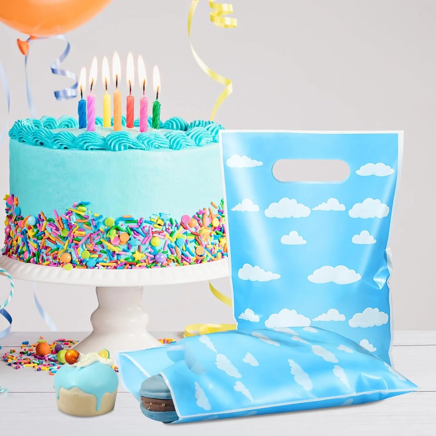 10/30Pcs The Blue Sky and White Clouds Party Gift Bags Kids Candy Treat Bag Party Supplies Goodie Gift Bags for Kids Birthday