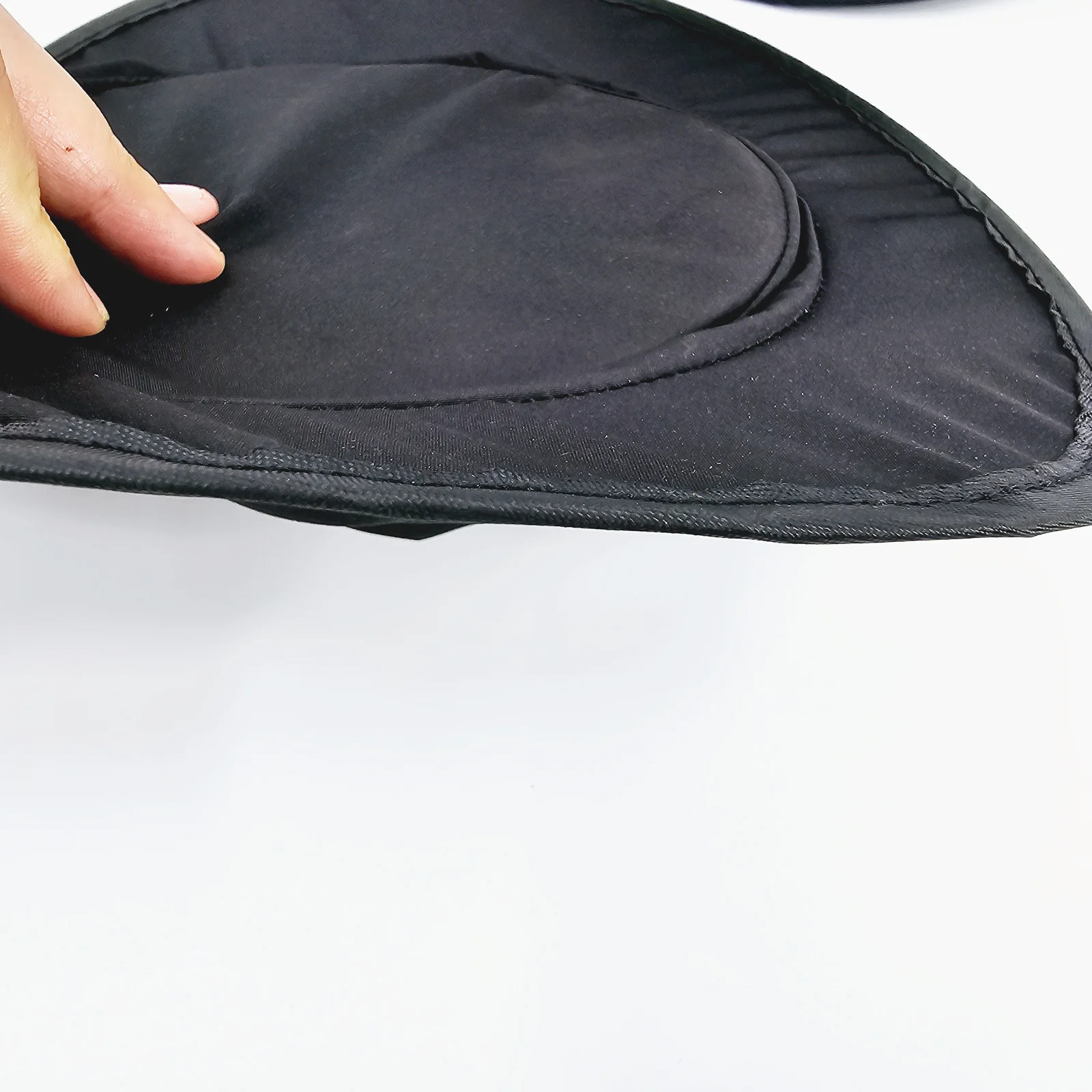 Magician's Hat with Automatic Closure - No Feathers, Instant On/Off Magic Trick Prop for Stage Performances, Halloween, Costume