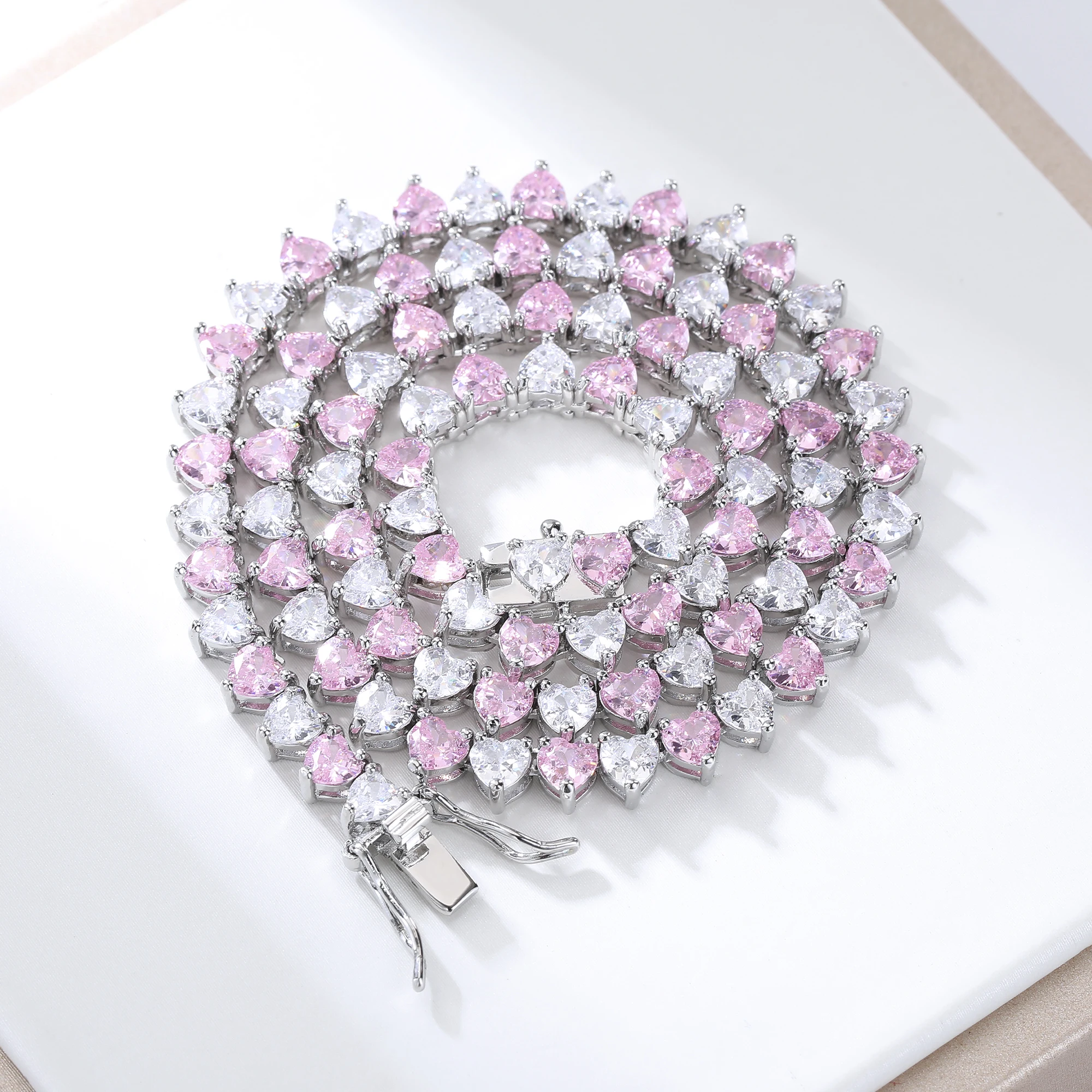 Women's Heart Shape Color Block 4*4mm Cubic Zirconia Tennis Necklace Jewelry Fashion Accessory