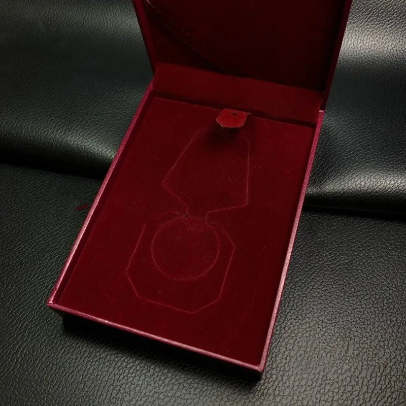 Soviet Union Medal Display Box Special Storage Box Badge Gift Leather Red CCCP USSR Case Medallion Collection