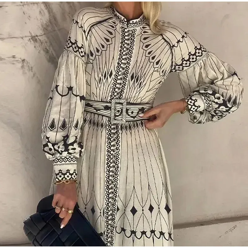 Elegancka damska długa sukienka w stylu retro ze stójką Wiosenny wzór z nadrukiem Sukienki imprezowe Maxi Jesienna sukienka Boho z długim rękawem