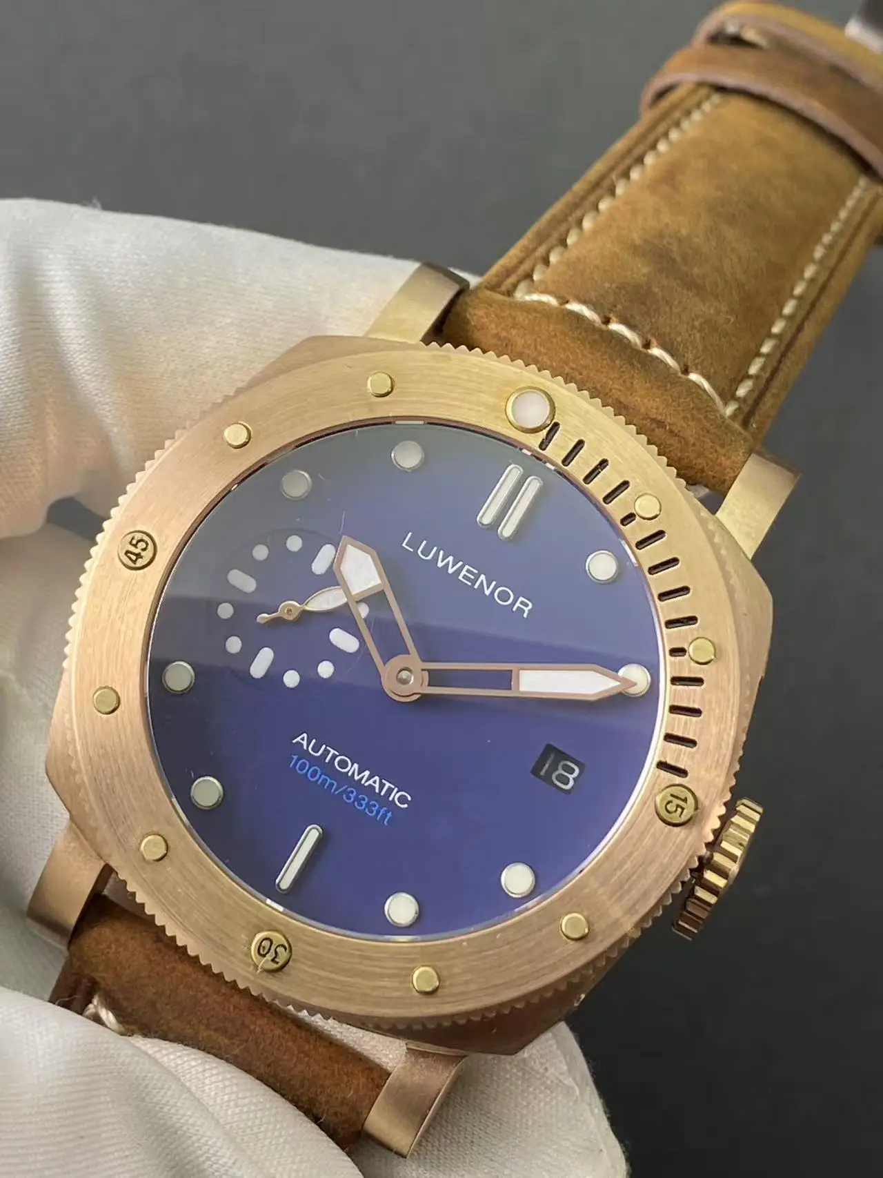 42mm Bronze Diver Watch, Custom Seagull Automatic Movement, 100M Waterproof, Green Luminous Dial & Hands, Sapphire Crystal, Leat