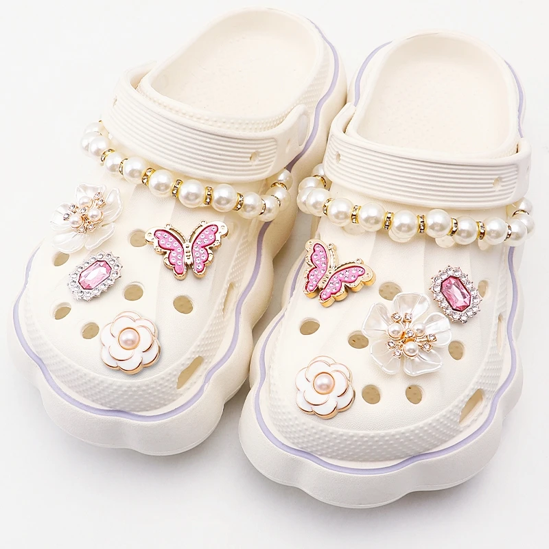 

Diamond Butterfly Pearl Flower Detachable Chain Buckle Fashion Shoe Decoration Creative DIY 3D Shoe Flower Shoe Charms Set