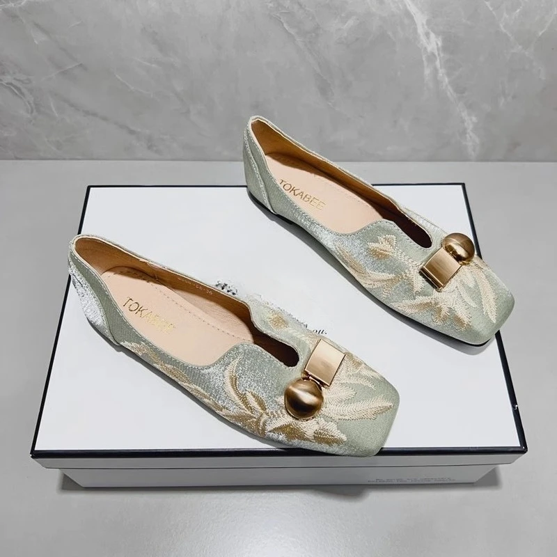 

New Retro Women's Shoes Exquisite Embroidery Casual Shoes for Woman Fashion Square Head Flat Shoe Designer Shoes Zapatos Mujer