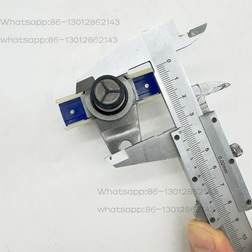 the-engine-cylinder-brake-solenoid-valve-a4721530759-a4721531259-is-suitable-for-the-engine-of-detroit-benz-trucks