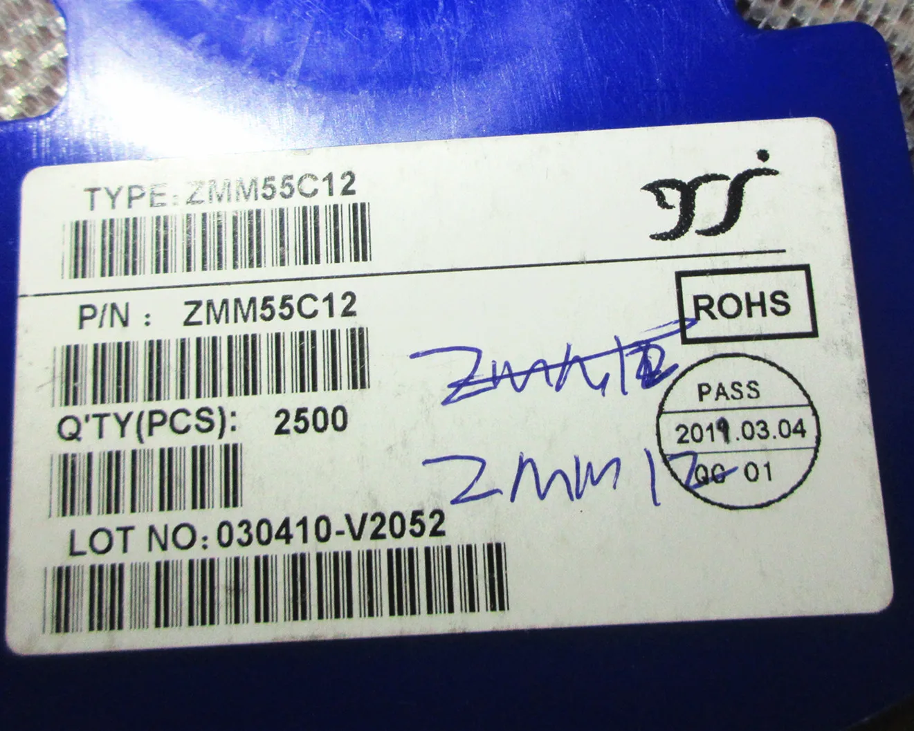Zmm12V 1206 1/2W 12…