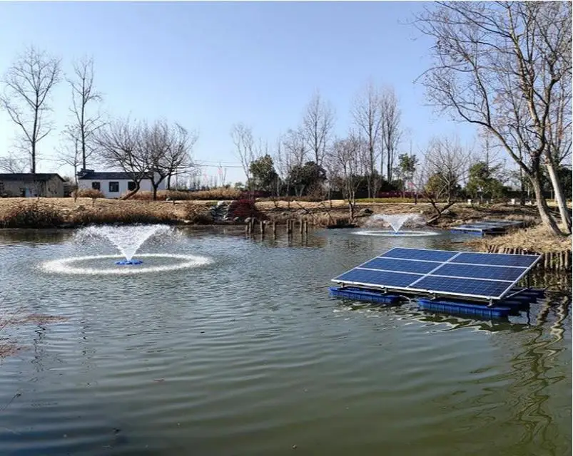 High-Efficiency Solar Oxygen Machine Floating Fountain Pump Aerator for Fish Farming Aquaculture/Pool/Koi Pond Water Circulation