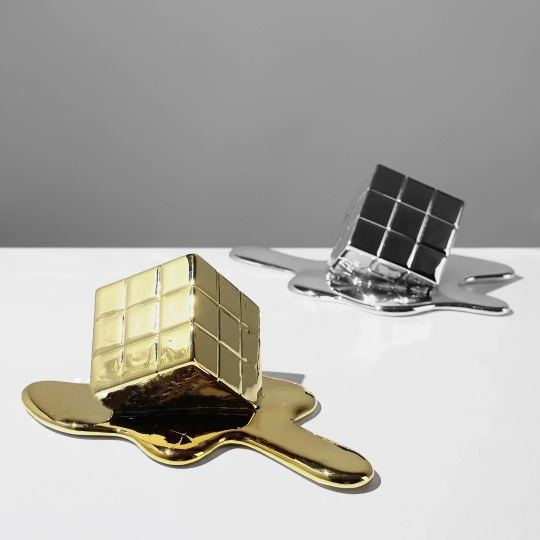 Creative Resin Crafts Geometric Block Gold Fluid Cube Checked Square Decorative Figurines Home Decoration Accessories
