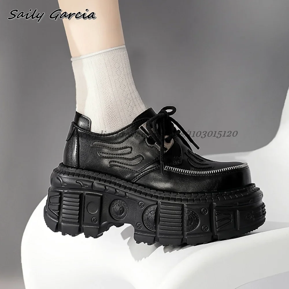 

Retro Gothic Punk Style Metal Decoration Chunky Heel Ankle Boots Autumn New Y2k All-Match Shoes Round Toe 8CM Heel Casual Boots
