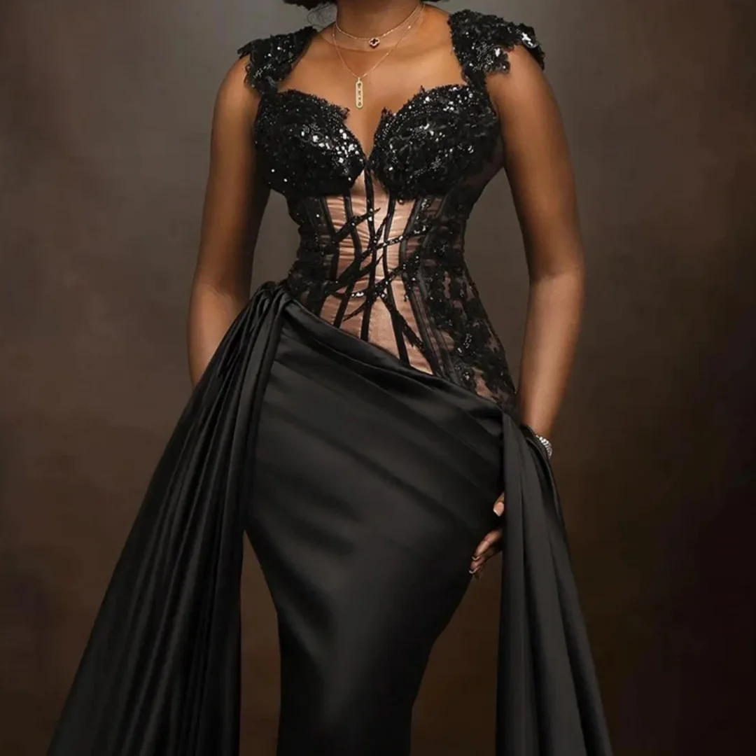 Eleganti abiti neri Aso Ebi Eveving con strascico laterale Abito da cerimonia nuziale con perline e paillettes per occasioni formali africane