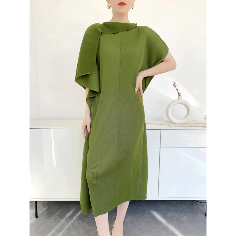 Spring and summer new exquisite design sense niche lapel toothpick pleated loose plus size women's dress [L-1016F]