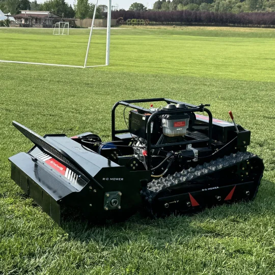Good Quality 800mm Diesel Crawler Lawn Mower 1000mm Grass Cutter Mulcher Multi-functional Lawnmower For Sale