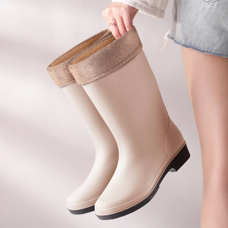 

Wear-resistant Fashion Women's Middle Tube Rain Boots Thickened Anti-slip Matte Waterproof Rubber Shoes Commuting Warm Overshoes