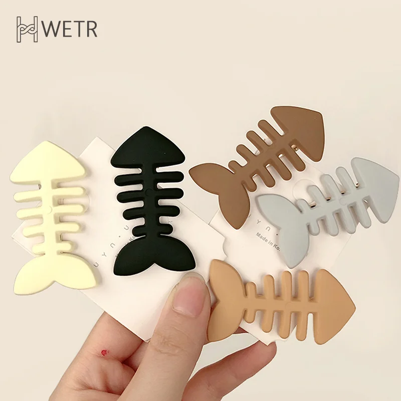 Simple Milk Tea Color Fishbone Hairpin Girl Cute Bangs Barrettes Sweet Side Hairgrips Temperament Duckbill Clip Hair Accessories