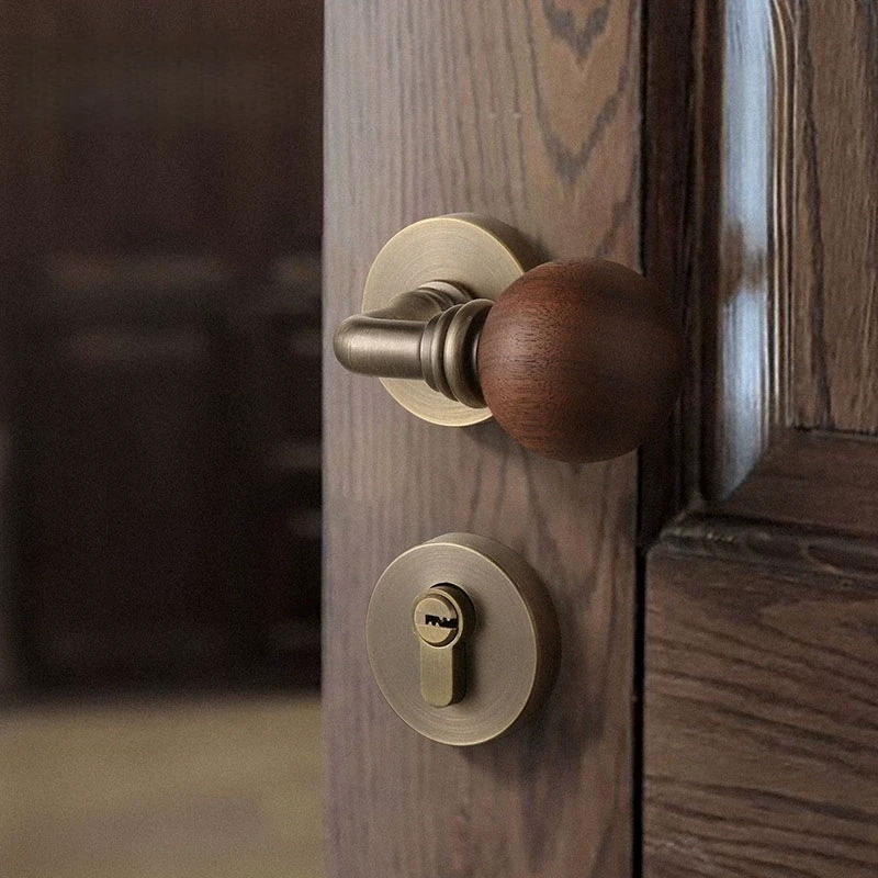 

French Vintage Magnetic Minimalist Door locks Solid Black Walnut Wooden Zinc alloy Door Handle Lock Bedroom Bathroom Door Locks