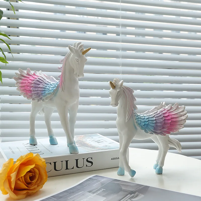 

Nordic Creative Resin Animal Model Fantasy Series Rainbow Unicorn Children's Room Decoration Figurine Ornament Gift