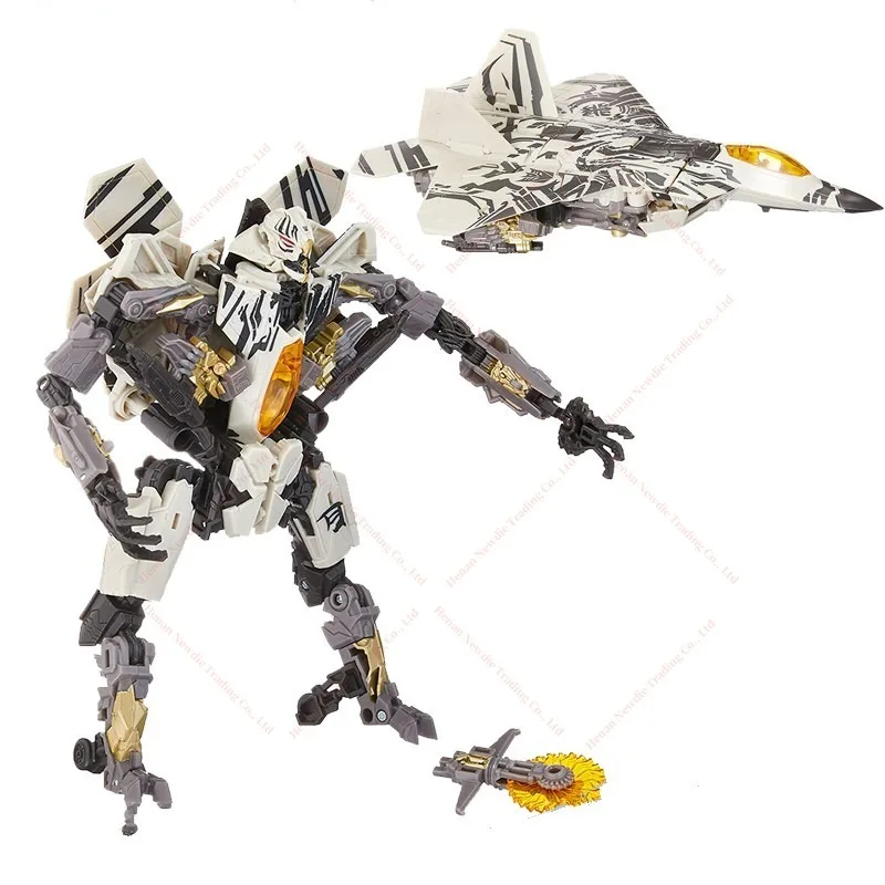 Jouets transformés SS21, Collection de figurines d'action, cadeaux, en Stock
