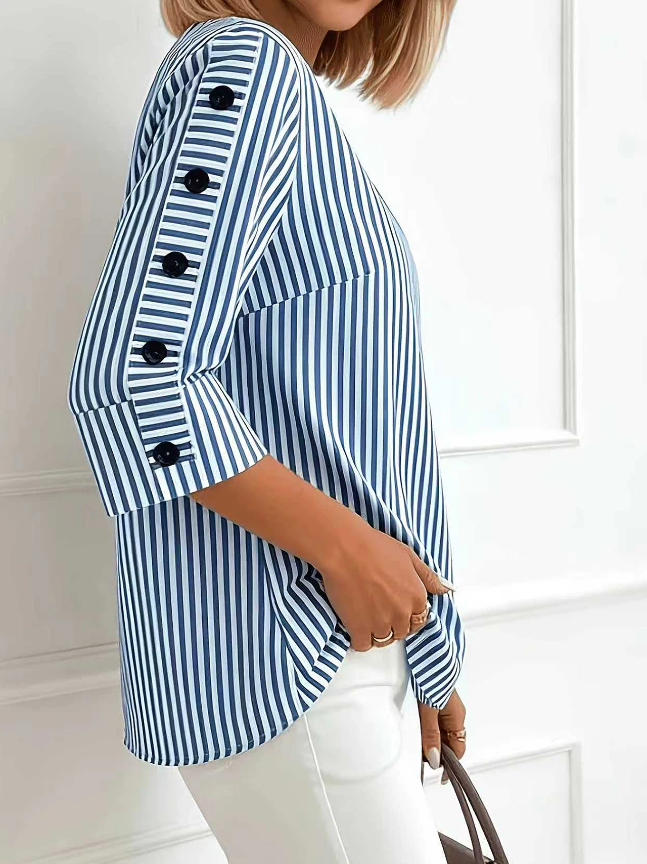 Elegante, lässige Damenbluse mit langen Ärmeln – perfekt für den Wochenendurlaub – Detail 2