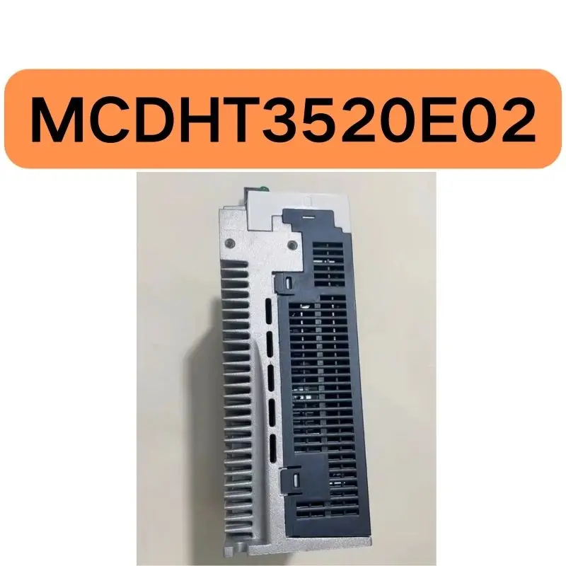 تم اختبار برنامج التشغيل المؤازر بقدرة 750 وات MCDHT3520E02 بشكل جيد وهو سليم الوظيفة