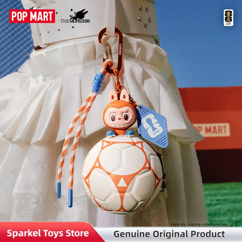 

POPMART Labubu The Monsters: Мини-сумка в форме футбольного мяча FIFA, брелок-подвеска, таинственная коробка для футбольных фанатов