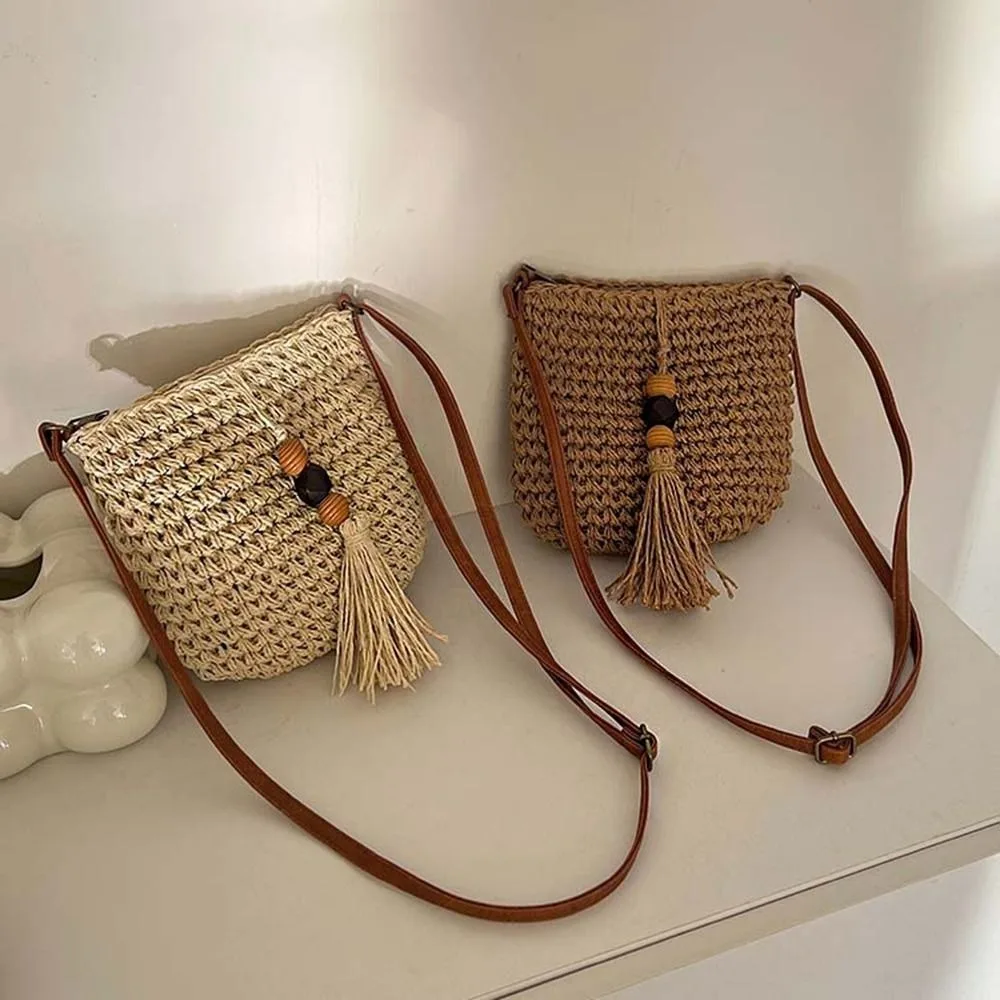 

Cute Pu Leather Raffia Bag Wood Bead Hollow Out Weave Straw Crossbody Bag Beach Handbags Bohemian Style Tassels Beach Bag Summer