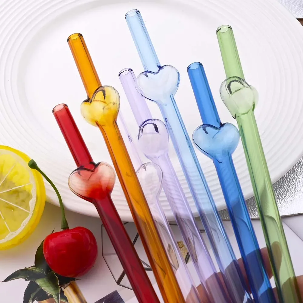 8pcs Heart-shaped Glass Straws Reusable Drinking Straw High Borosilicate Glass Tube Set for Milkshakes Juices Bar Accessory