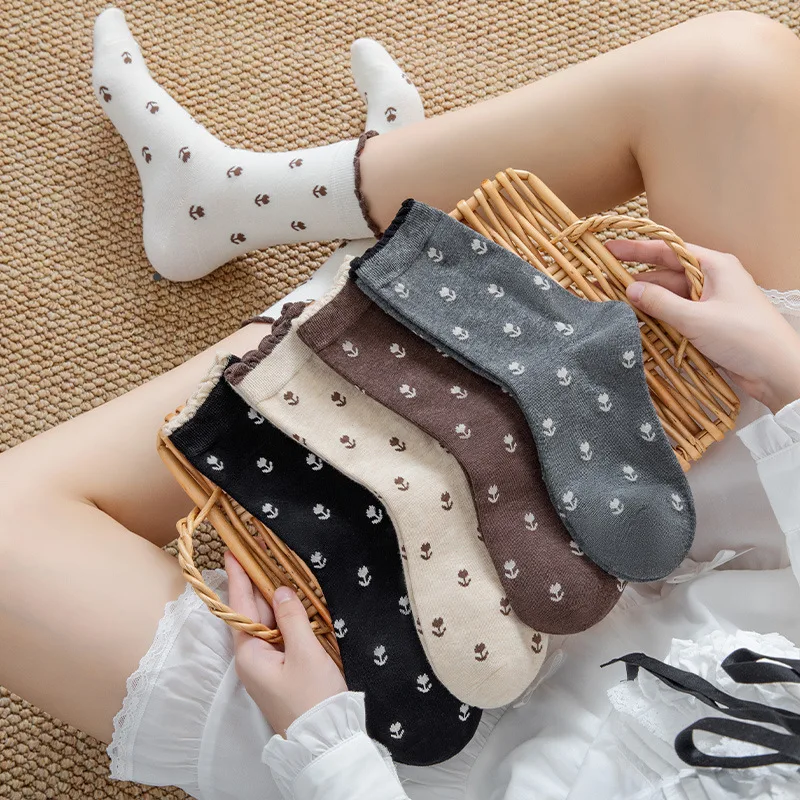 1/5 Paar Damen-Mid-Tube-Socken mit Bubble Mouth Tulip, süße gepunktete Socken, bequem und weich, Herbst- und Wintersocken