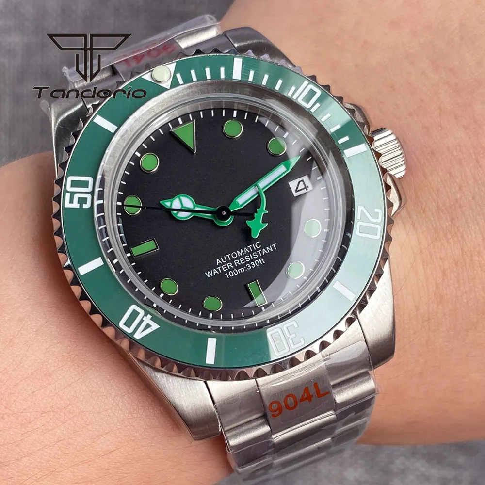 

40mm Stainless Steel NH35A Automatic Men's Watch Black Green Dial Sapphire Rotating Ceramic Bezel Date Glide Lock Clasp