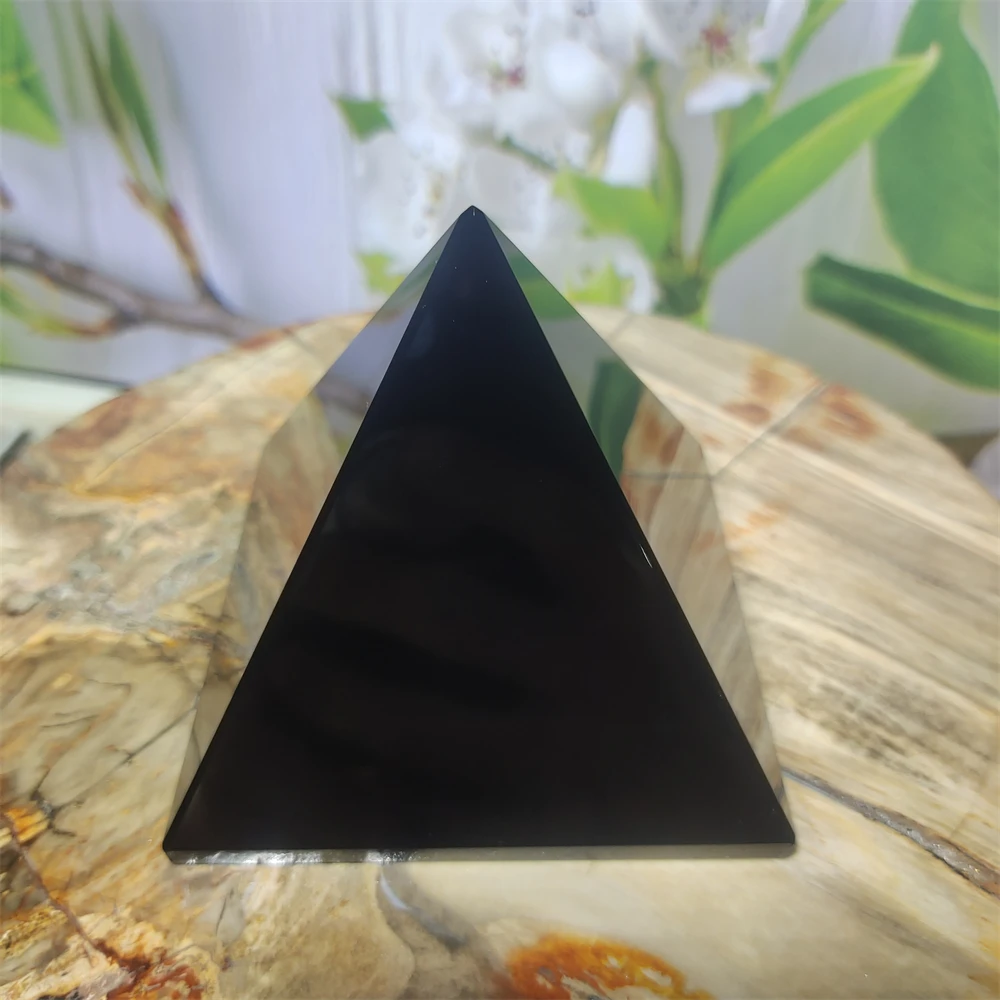 Natural Original Stone Polishing Black Obsidian Pyramid Triangled Crystal Reiki Energy Mineral Specimen Home Decoration