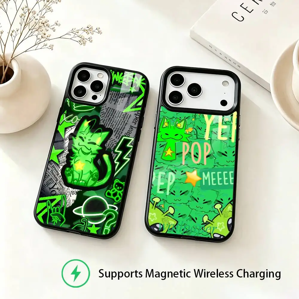 Alien Cat Green Funny Gnarpy Meme Phone Case For iPhone18,17,16,15,14,13,12,11 Plus,Pro Allows magnetic wireless charging