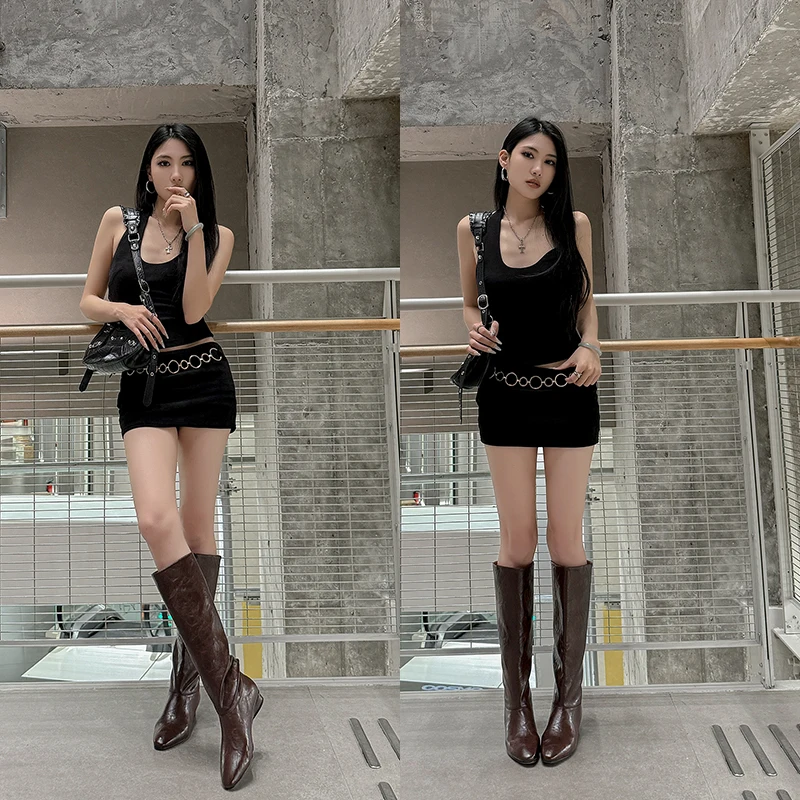 Sepatu Bot Wanita Selutut Baru 2025 Sepatu Bot Panjang Modern Ksatria Sepatu Pesta Seksi Modis Kulit Asli
