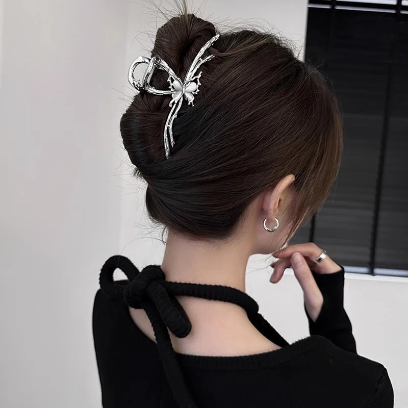 Hollow Rose Hair Claw Metal Love Butterfly Women Shark Claw Clip Girl Crab Clip Hairpin Barrette Hair Accessories