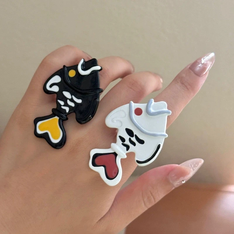 HangZhi Vintage Ocean Style Drip Glaze Clownfish Ring Sweet Fun Exaggerated Black White Silver Colour Jewelry