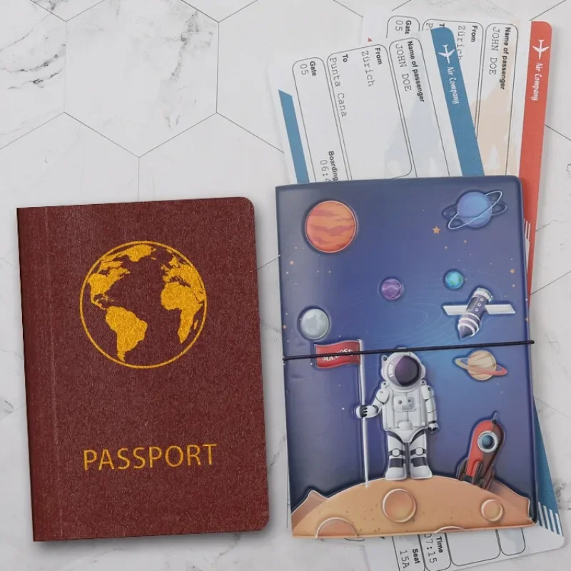 Cartera de viaje porta pasaporte patrón de astronauta funda para pasaporte multifuncional con funda con ranura para tarjeta de crédito de identificación incorporada