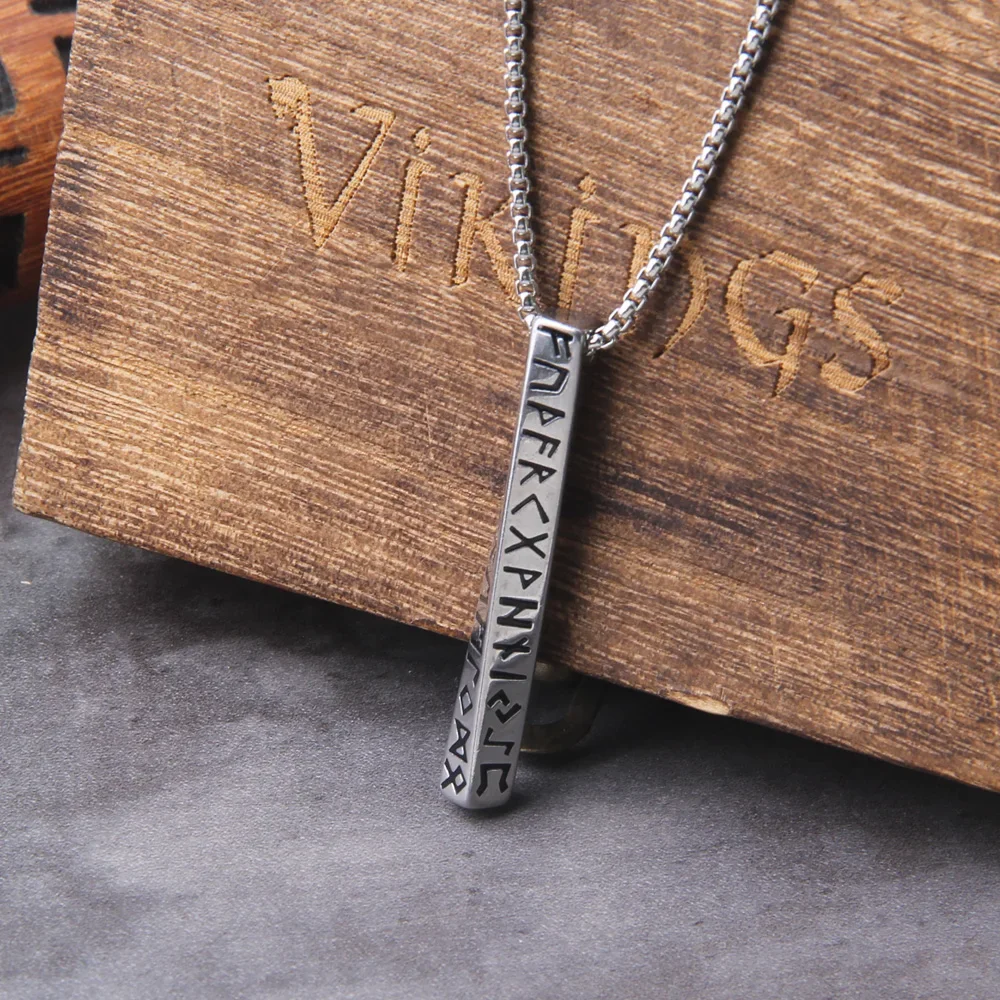 Never Fade Norse Mythology Symbols Necklaces Talisman Mens Vikings Runes Vegvisir Amulet Pendant Valknut Antique Steel Jewelry