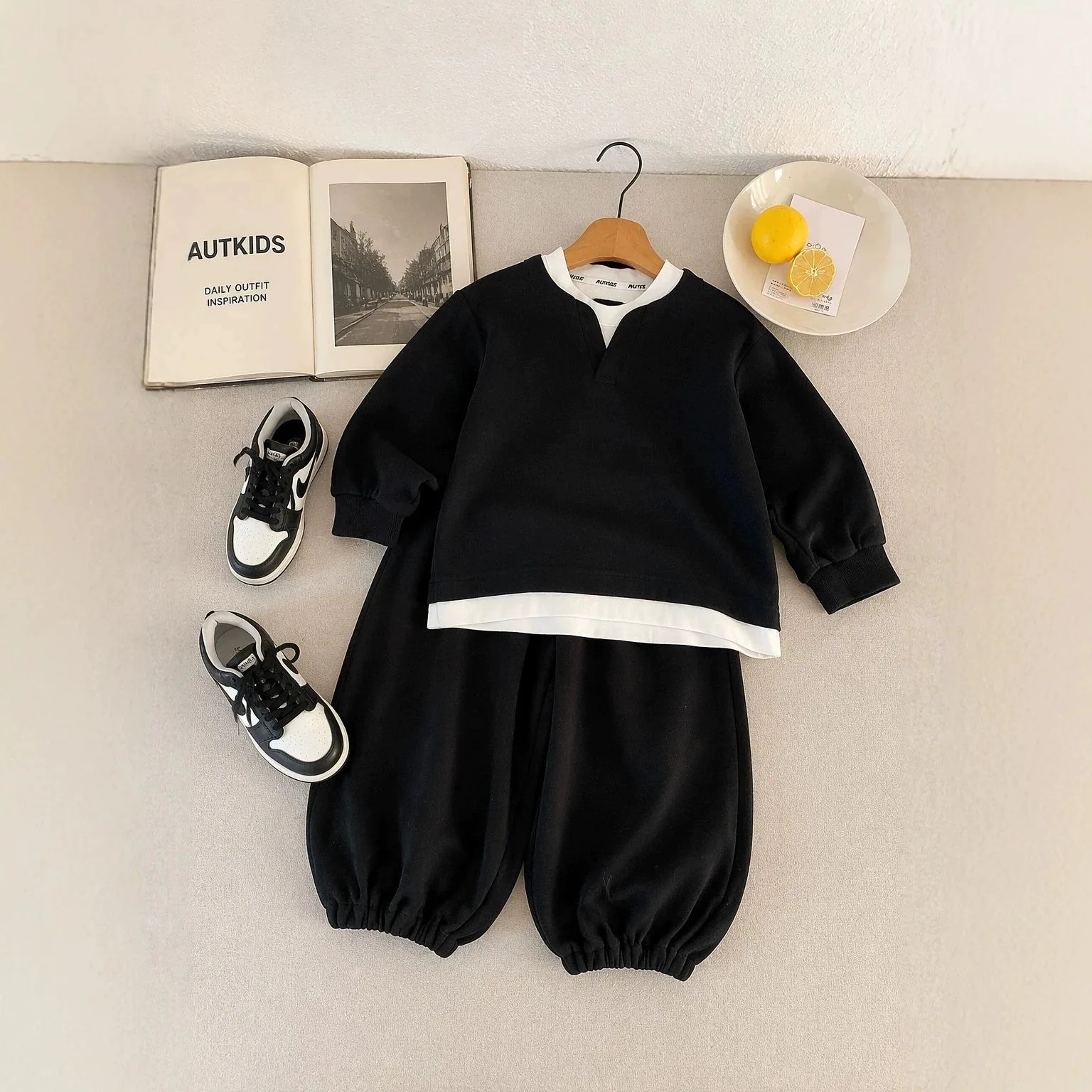 2026 Autumn Newcolor Blocking Splice False Two-piece Hoodie and Loose Causal Pants Sportswear Set