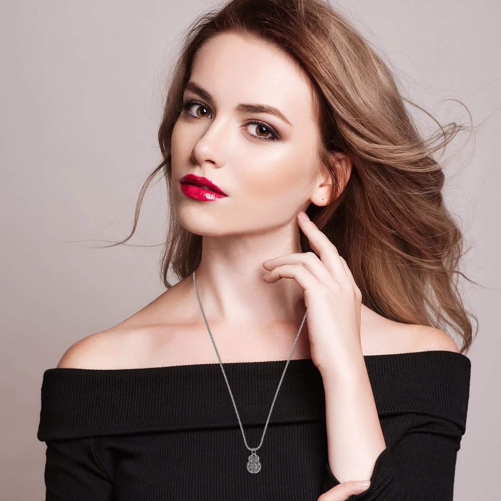 

100 Pcs Jewelry Set Bracelet Apparel Grey Charm Earrings Pendant Necklace