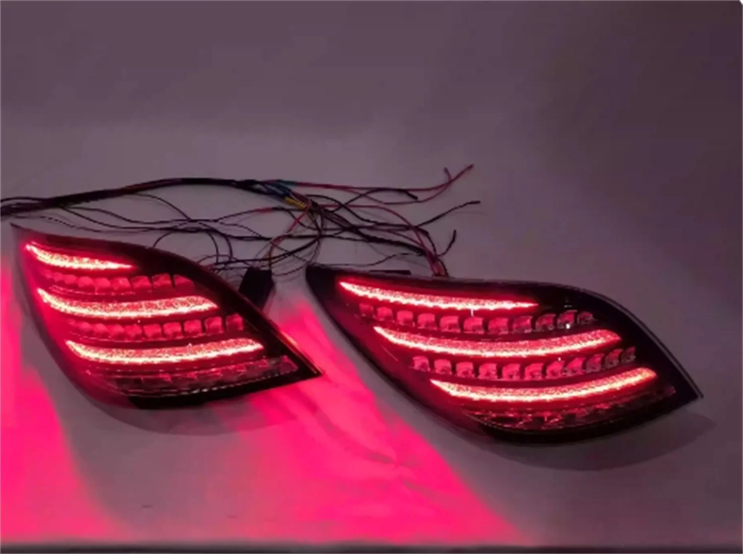 

Tail Light Rear Brake Light Reverse turn signal Lamp for Mercedes Benz R-Class W251 2010-2017