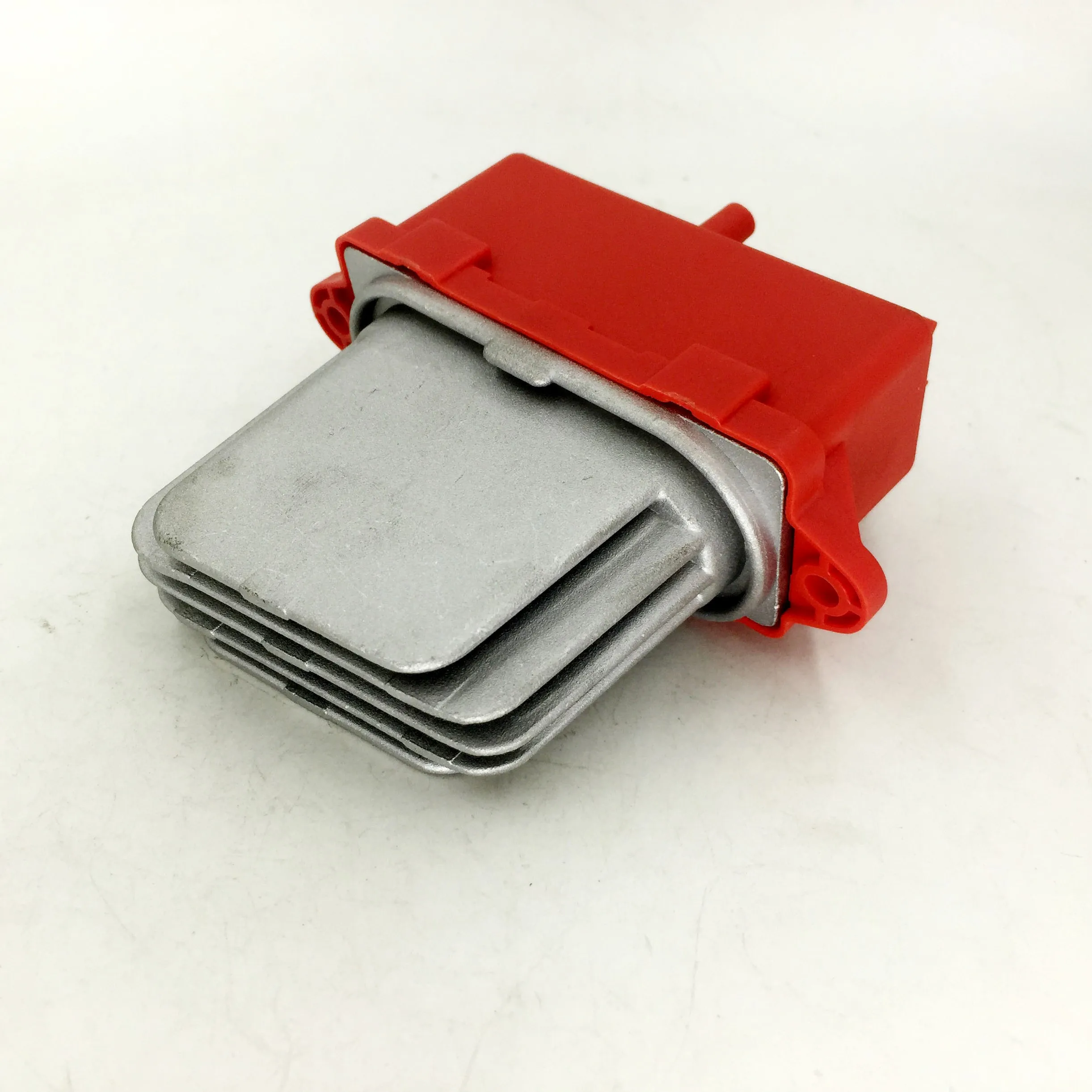 

500326590 570630500 00570630500 Blower Motor Resistor AC Module Fan Controller Car Accessories For Iveco Daily Fiat