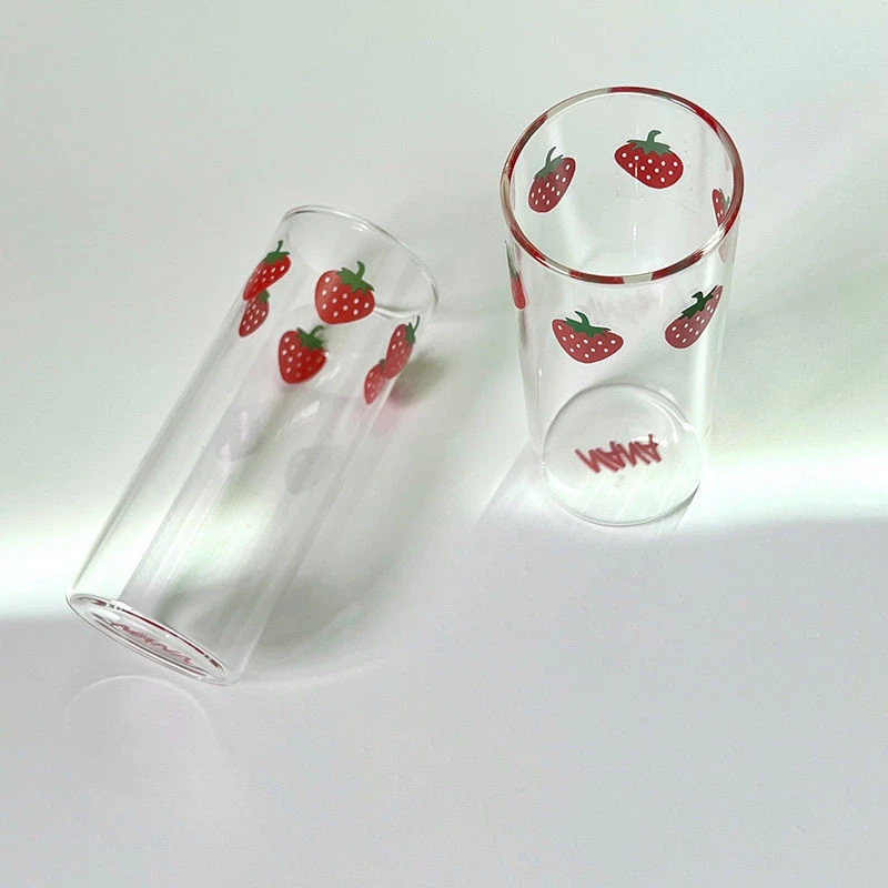 Anime NANA Oosaki Nana Cosplay Wasserglas Erdbeer-Design Hitzebeständige Milchgläser Becher Tumbler Accessoires Requisiten – Detail 1