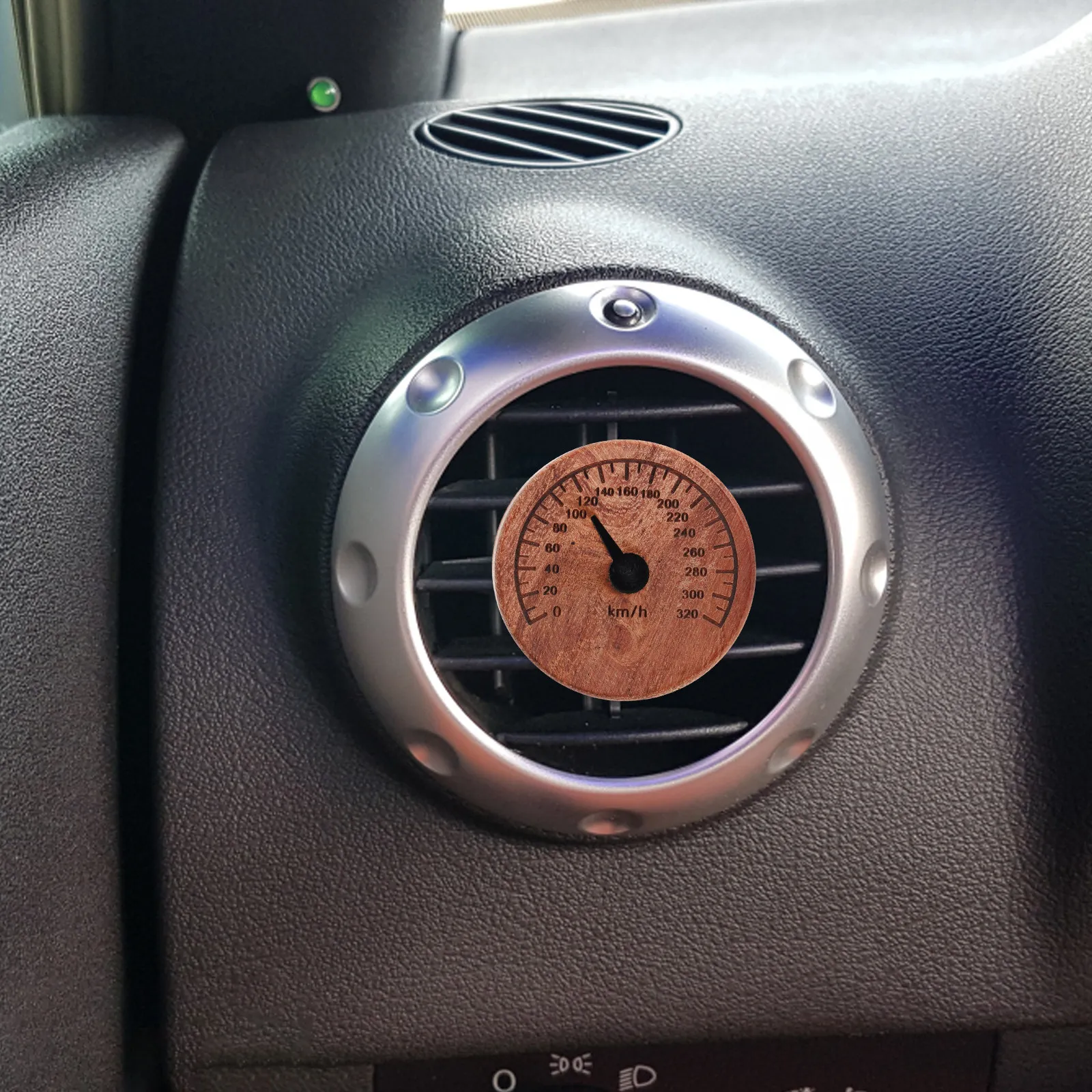 Car Air Freshener Vent Clip Wooden Vent Diffuser for Essential Oils Freshens Purifies Air Car Interior Decoration Dashboard