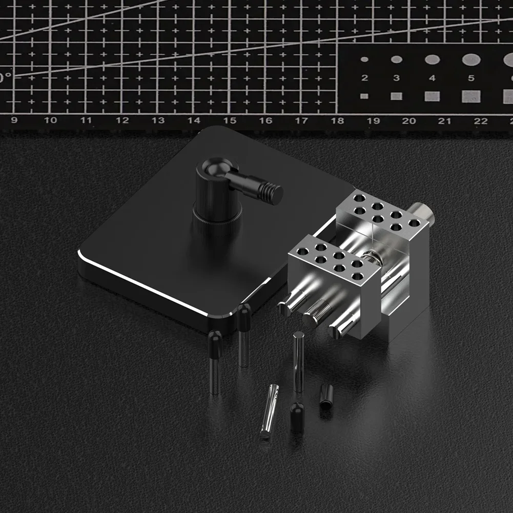 

YWDZ-Compact Регулируемый зажим T0010 2 в 1: мини-портативный настольный тис для моделирования, хобби и DIY-инструментов