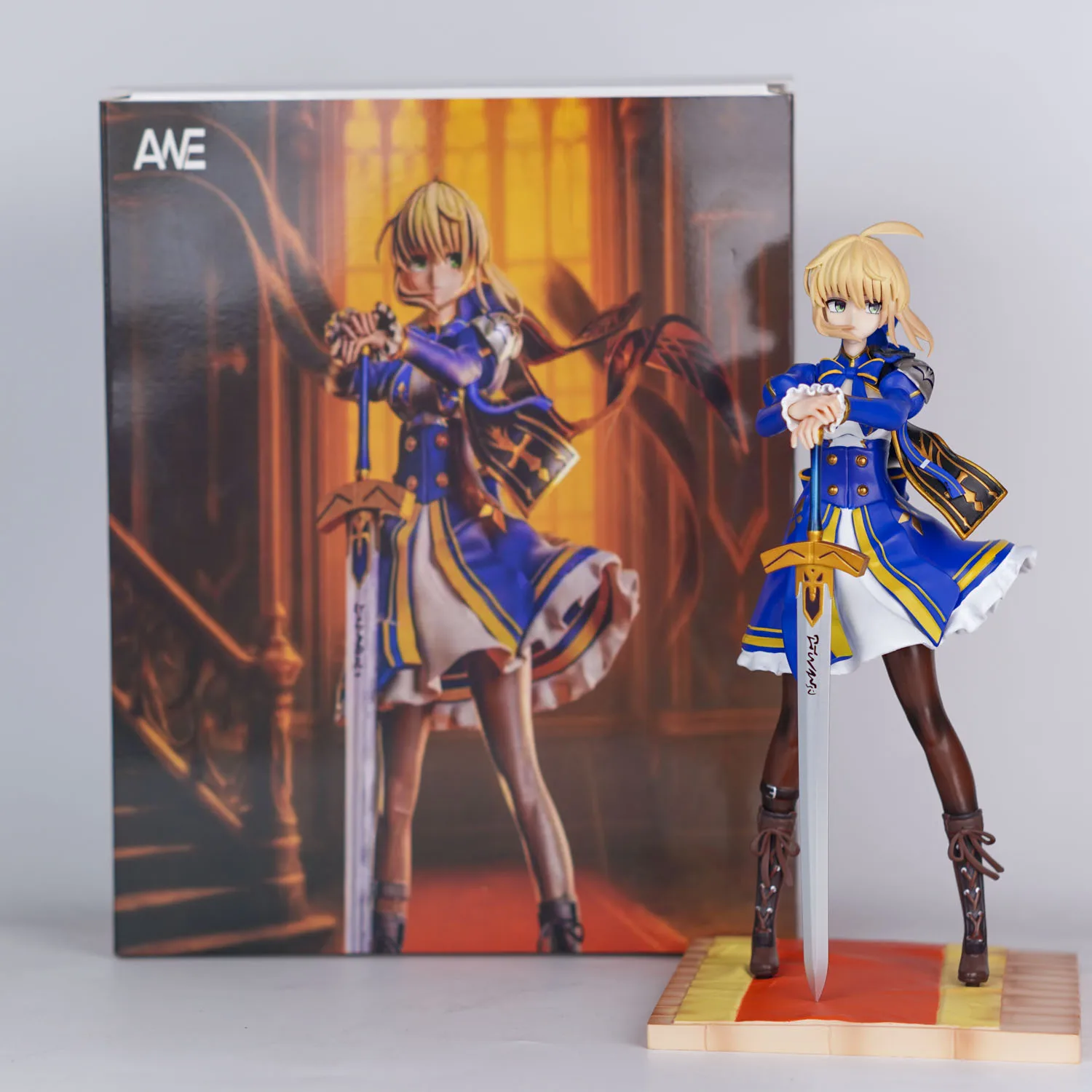 

Фигурка Сэйбер из Fate/Stay Night, Альтрия Пендрагон, аниме-фигурки, коллекционная статуэтка из ПВХ, украшение для стола, модель, кукла, игрушки, подарки для детей