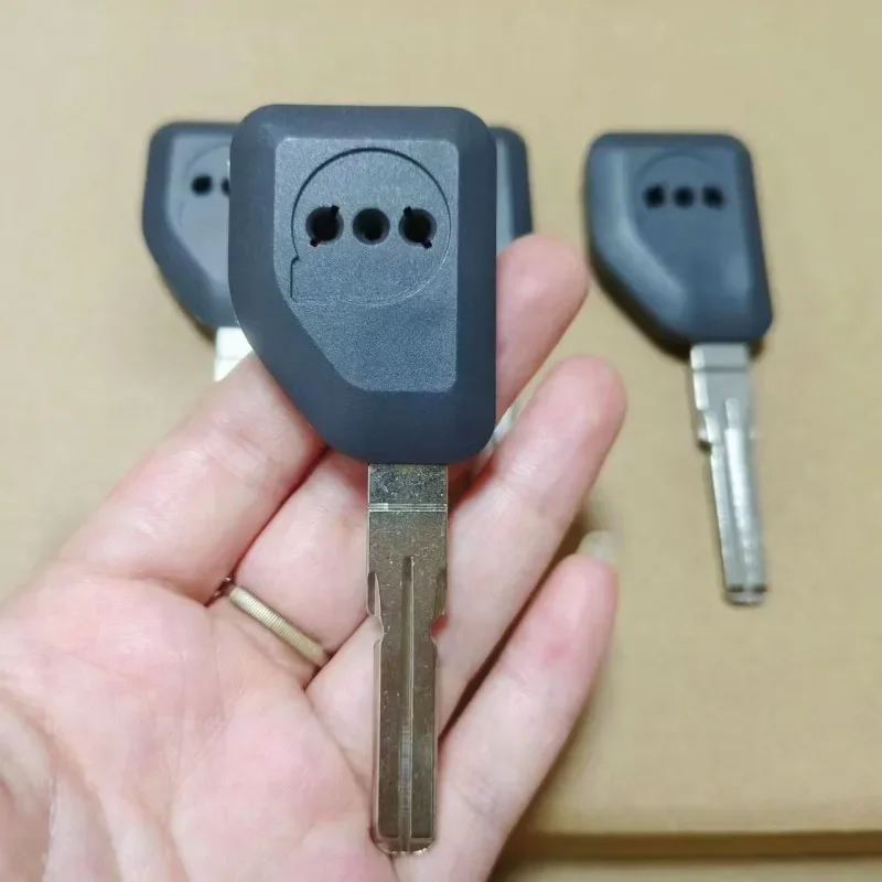 5x Transponder Key Shell For Volvo NE66 – 4-Track Replacement Key Cases (Chip Not Included)